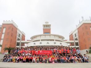 泉州市学生记者团走进泉州师范学院菲华夏令营