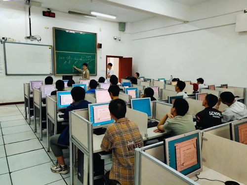 解惑信息竞赛 携手筑梦未来 南京大学软件学院本科生党支部赴江苏省常熟中学开展信息奥赛授课活动
